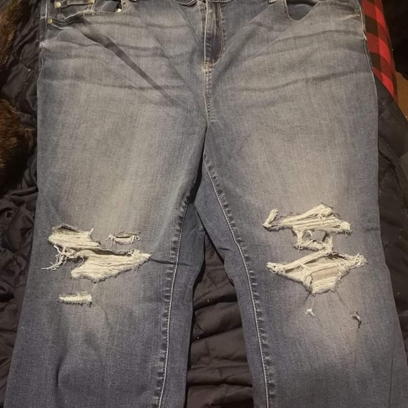 Torrid Midfit Super Skinny Jeans - Picture 3 of 8